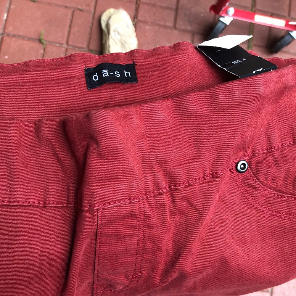 Gorgeous DĀ-SH Denim Ankle Pants